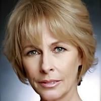 Black Sapphire Productions to Present Liz Robertson in SONGS FROM MY TRUNK, April 20
