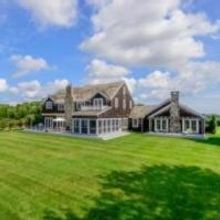 'REAL HOUSEWIVES' Star Countess Luann de Lesseps Holds Estate Sale in Bridgehampton…