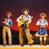 BWW Reviews: Childsplay's THE THREE JAVELINAS Blows The House Down and Raises The…