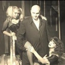 BWW Reviews: THE ROCKY HORROR SHOW Is An Electrifying Good Time