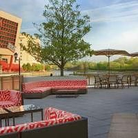 Gaithersburg Marriott Washingtonian Center Makes Happy Hour Goes Yappy at The Bench