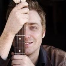 BWW Reviews: ADELAIDE INTERNATIONAL GUITAR FESTIVAL 2014: COOPERS' LATE NIGHT SESSION