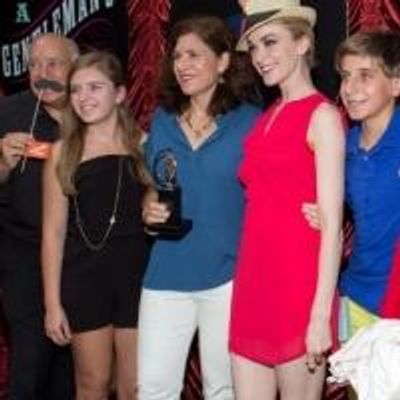 Photo Coverage: GENTLEMAN'S GUIDE Brings Tony Award Home to Walter Kerr Theatre