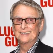 Broadway Dims Lights Tonight in Honor of Mike Nichols