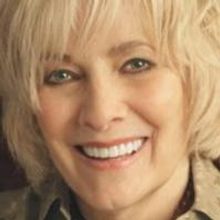 BWW Reviews: Tony Winner Betty Buckley Brings Her Class Act to Segerstrom's Samueli T