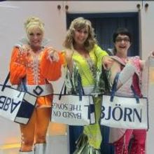 MAMMA MIA! Cast Receives Special Winter Garden-Themed Holiday Presents