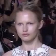 VIDEO: GIAMBATTISTA VALLI Paris Fashion Week S/S 2015
