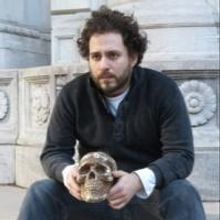 Shakespeare in the Parking Lot Brings HAMLET to Bryant Park, Now thru 5/31