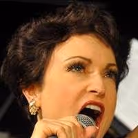 BWW Reviews: END OF THE RAINBOW Falls Short at ICT