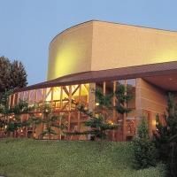 Randall L. Jones Theatre Celebrates 25th Anniversary