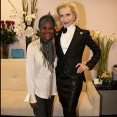 Photo Flash: Lynn Wyatt Visits Tony Winner Cicely Tyson at THE TRIP TO BOUNTIFUL