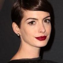 Anne Hathaway, Candia Fisher & More Join Public Theater's Board of Trustees