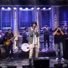 VIDEO: Joey Badass Performs 'Like Me' on TONIGHT SHOW