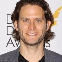 Steven Pasquale & Chloe Sevigny Join Netflix's Psychological Thriller from DAMAGES…