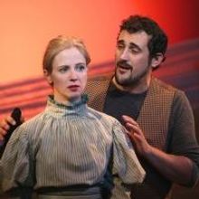 BWW Reviews: Mesa Encore Theatre's CAROUSEL Wins The Brass Ring