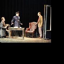 BWW Reviews: Freeport Players Romp Through THE 39 STEPS