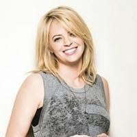 Twitter Star, Jenny Johnson, Signs Book Deal
