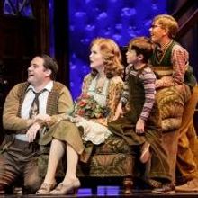 BWW Reviews: 5th Avenue's A CHRISTMAS STORY Comes Home to Find Its Heart