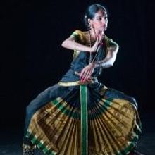 Dancer Shantala Shivalingappa Puts Contemporary Spin on Indian Dance Tonight