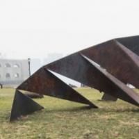 Muna Tseng Dance Projects Responds to Chuck Ginnever Sculptures at Riverside Park…