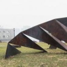 Muna Tseng Dance Projects Responds to Chuck Ginnever Sculptures at Riverside Park…