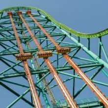Six Flags Great Adventure's Record-Breaking Drop Ride- Zumanjaro: Drop of Doom…