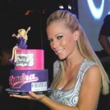 Photo Flash: Kendra Wilkinson-Baskett Celebrates Birthday at Chateau Nightclub & Gard