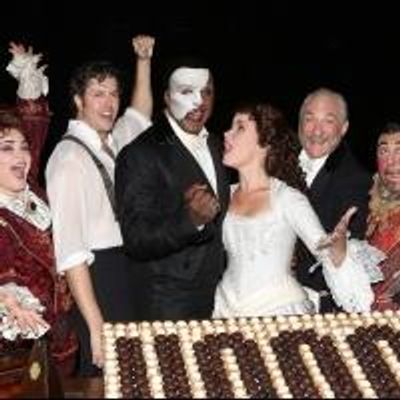 TV: 11,000 Performances and Still Going! THE PHANTOM OF THE OPERA Cast Celebrates Another Milestone