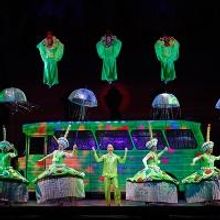 BWW Reviews: PRISCILLA QUEEN OF THE DESERT Arrives in the Mojave