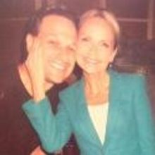 Kristin Chenoweth Returns to THE GOOD WIFE Set!
