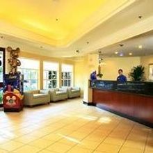 Disneyland Hotel Staff Win Prestigious Marriott International Spirit to Serve Awards
