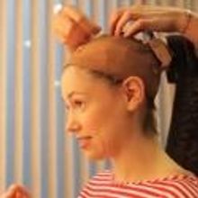 STAGE TUBE: Doing Hair Backstage with DIRTY DANCING's 'Baby' at Birmingham Hippodrome