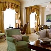 Luxury Dublin Hotel Hosts America's First Lady, Michelle Obama, and Her Daughters