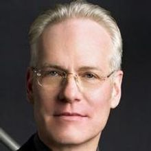 PROJECT RUNWAY's Tim Gunn Talks Fashion Technology