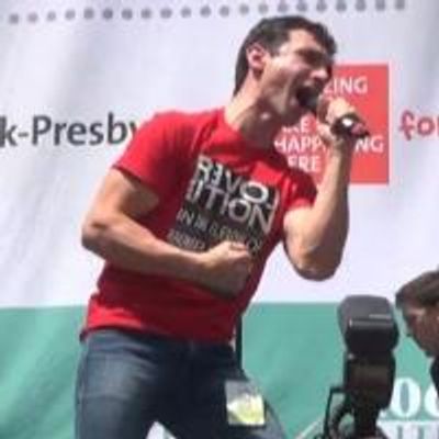 TV: REVOLUTION IN THE ELBOW OF RAGNAR AGNARSSON FURNITURE PAINTER Cast Visits Broadway in Bryant Park!