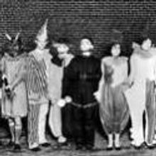 Kentwood Players to Hold Costume and Vintage Clothing Yard Sale, 9/29