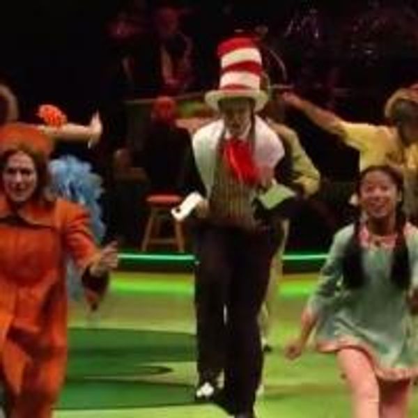 STAGE TUBE: First Look at Highlights of CST's SEUSSICAL - Chicago Theater Video