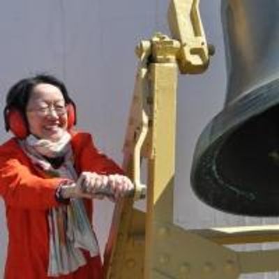 Photo Flash: South Street Seaport Museum Celebrates 'Opening Day at Pier 16'