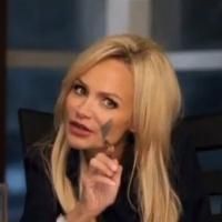 VIDEO: First Look - Kristin Chenoweth Stars in Upcoming Dramedy FAMILY WEEKEND Video