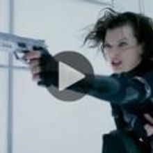 STAGE TUBE: Behind-the-Scenes Look at the Stunts of RESIDENT EVIL: RETRIBUTION