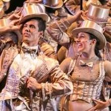 BWW Reviews: Surflight's Singular Sensation