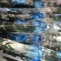 Bartenura Moscato delivers thousands of blue roses to unsuspecting New Yorkers!