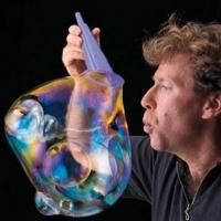 The Amazing Bubble Man Returns to The Marsh San Francisco