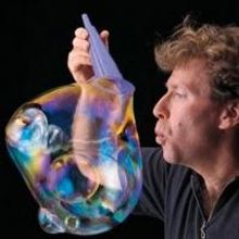 The Amazing Bubble Man Returns to The Marsh San Francisco