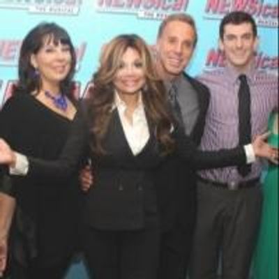 Photo Coverage: La Toya Jackson Joins Cast of  NEWSICAL!