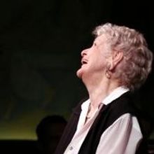 Photo Coverage: Elaine Stritch Gives Farewell Concert at Cafe Carlyle