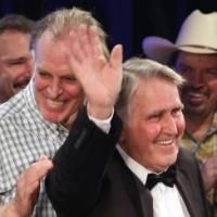 TV Exclusive: The Real Contestants of HANDS ON A HARDBODY- Keith Carradine Talks JD… Video