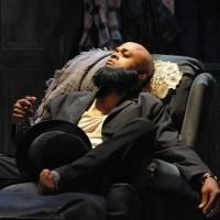 BWW Reviews: TOPDOG/UNDERDOG at Everyman is Mesmerizing