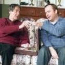 BWW Reviews: FUNNY MONEY Scatters Over Oyster Mill Stage