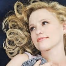 BWW CD Reviews: Anika Larsen's SING YOU TO SLEEP is Comforting